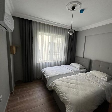 Pomruj Suites Lara Antalya Exterior foto